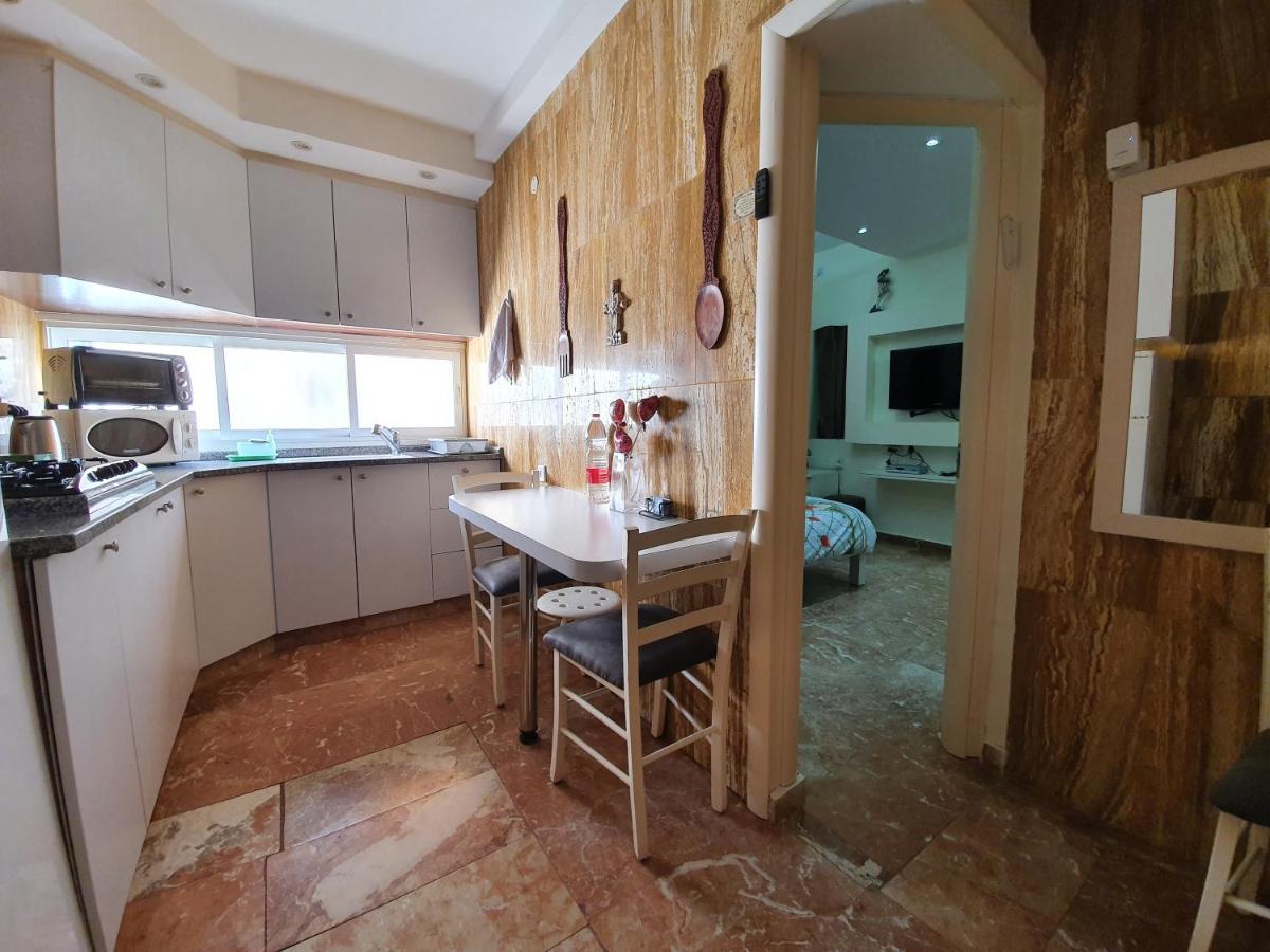 Ezore Yam Apartmens - Elmali'Akh St. 4 Bat Yam Exterior photo